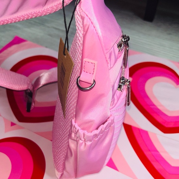 🆕 Steve Madden Quilted Sling Backpack With Mini Pouch & Cherry Charm NWT 🎒 - Picture 5 of 12